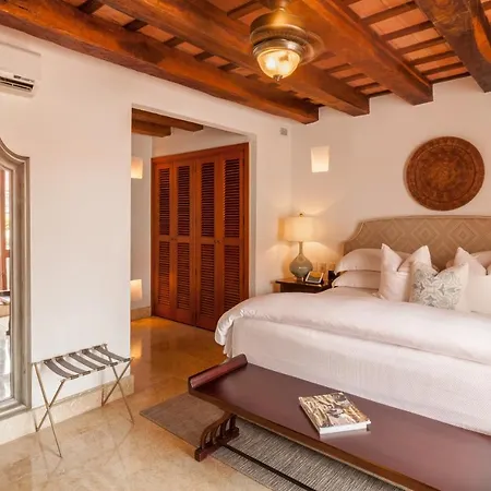 Hotel Casa San Agustin 5*